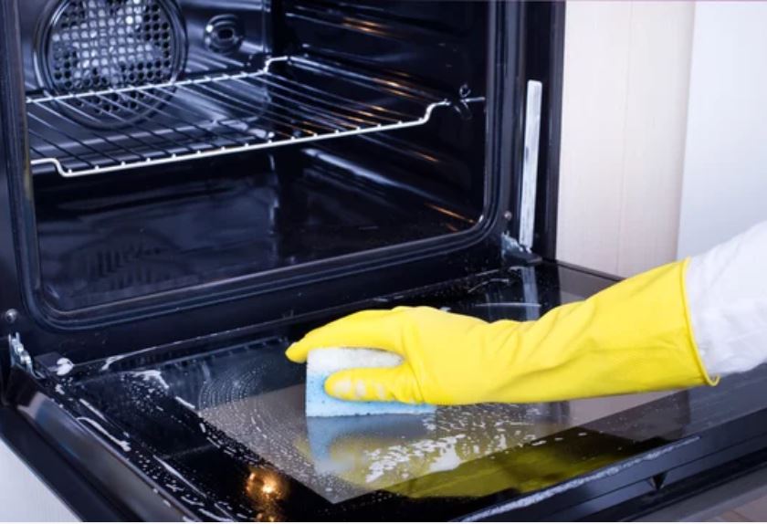 Commercial cleaner how to clean oven?